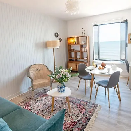 Apartment La Baleine Bleue Saint-Aubin-Sur-Mer (Calvados)